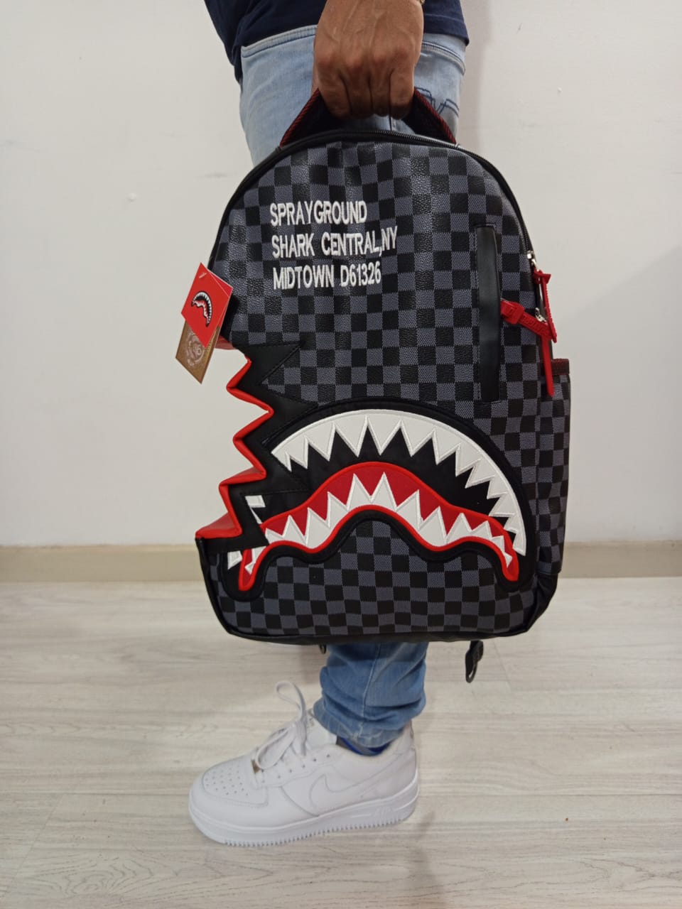 Sprayground mordisco