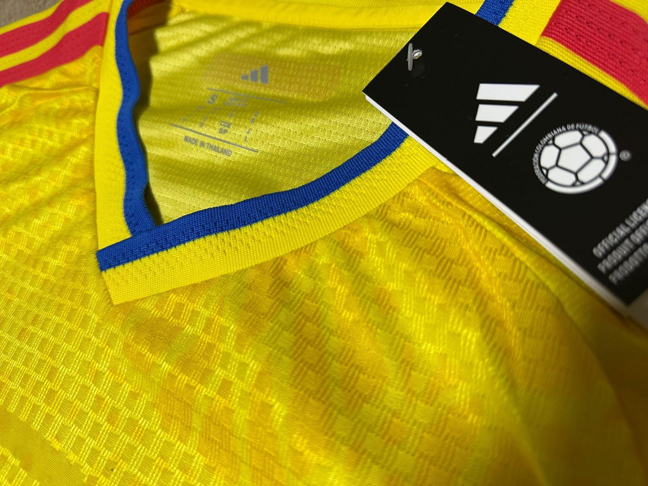 Camiseta colombia